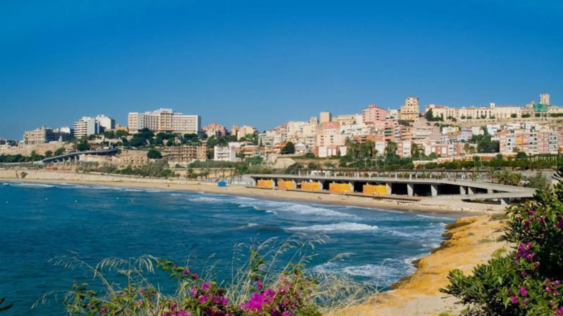 فندق لوريا تاراغونا
