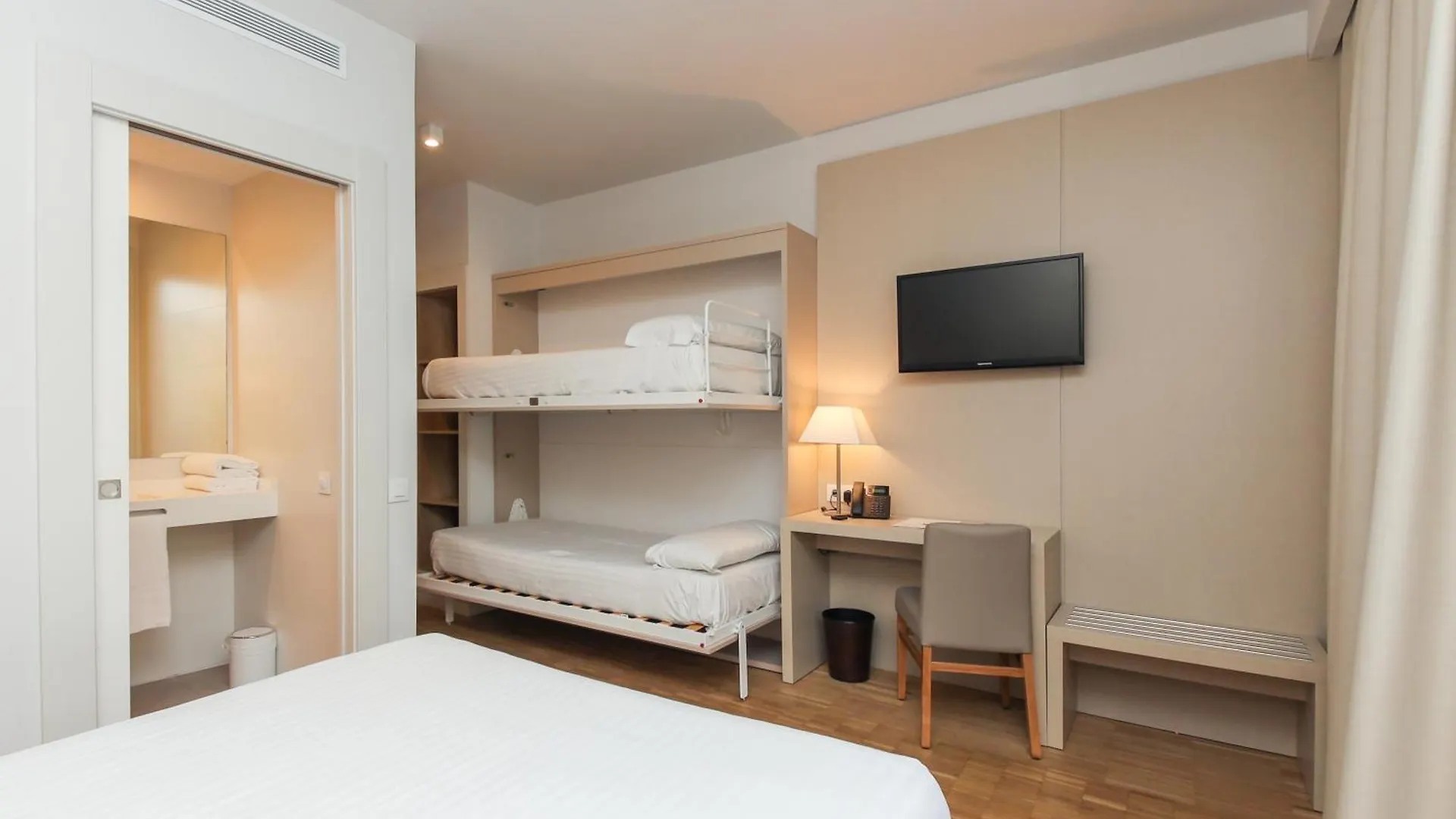 Hotel Lauria Tarragona 3*,  Spanien